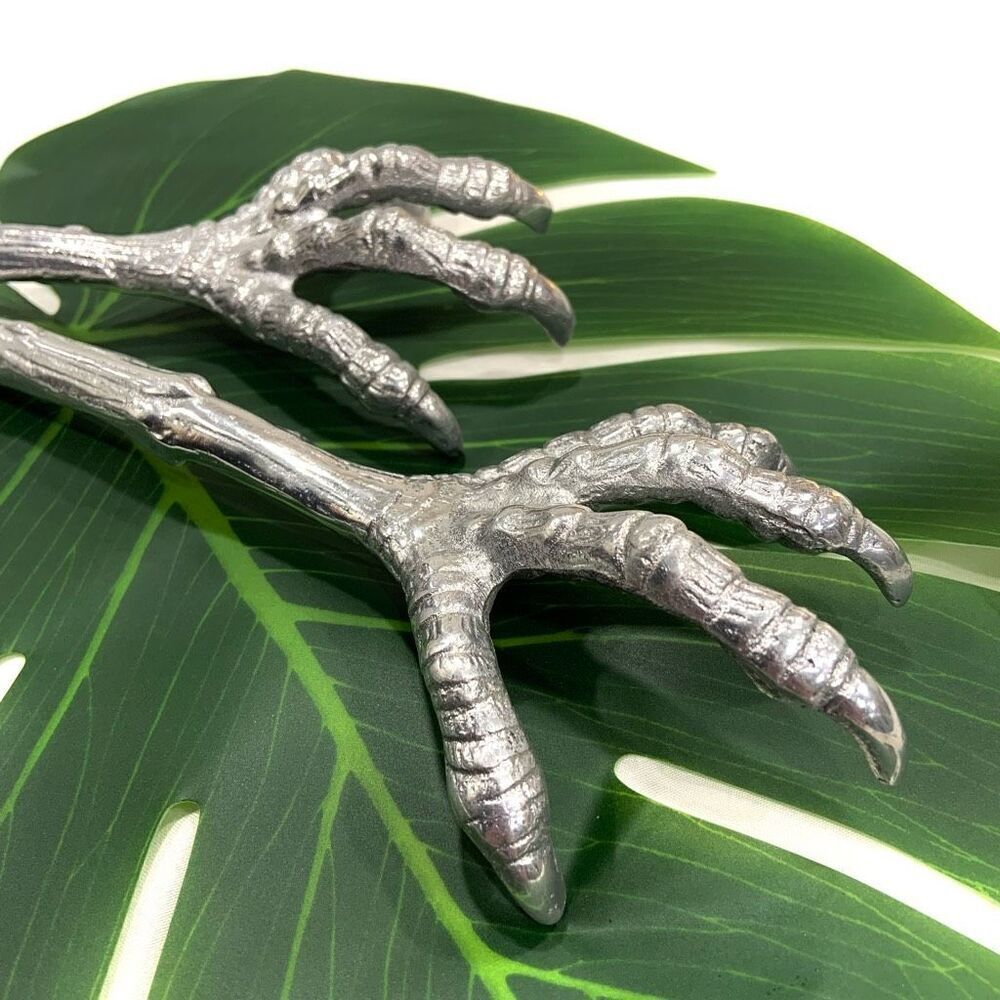 Raptor Claws Salad Tongs